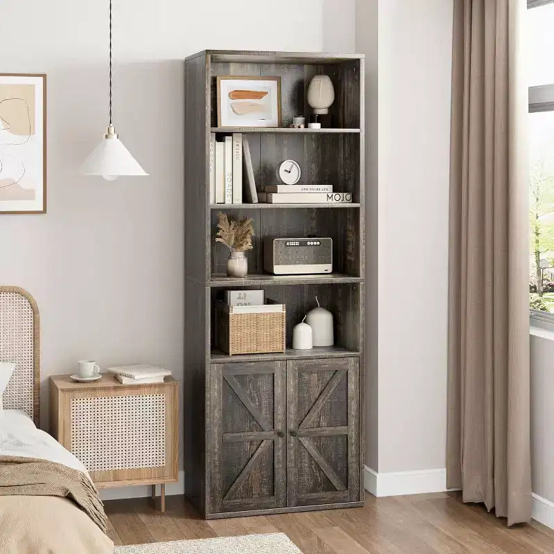 Bibliothèque grise avec portes 71,4 pouces, étagère industrielle de style ferme à 6 niveaux, armoire de rangement profonde