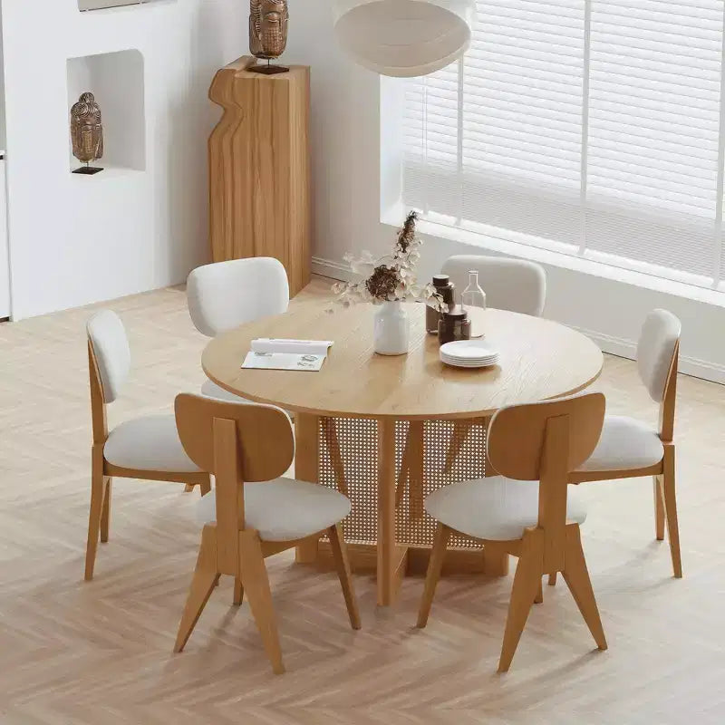 Chaises de salle à manger avec pieds en bois naturel pour espace repas à domicile