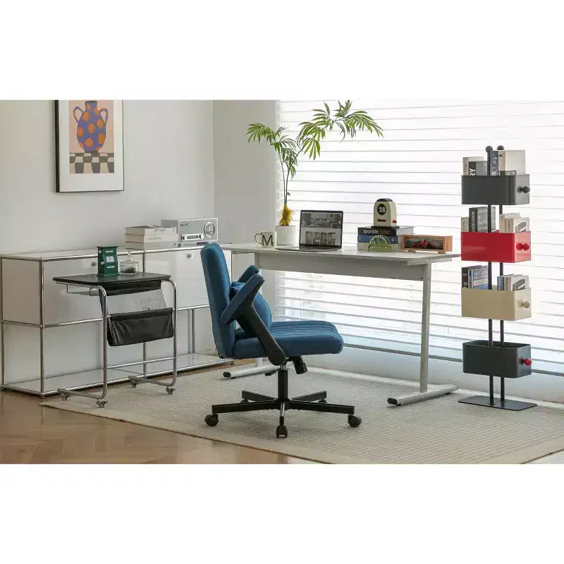 Fauteuil de bureau moderne en velours avec dossier rembourré, chaise de bureau avec accoudoir et dossier réglables, chaise confortable pour le bureau, le travail