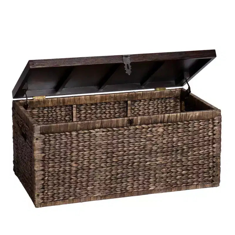 Table Basse en Bois Marron et Osier avec Fer 38