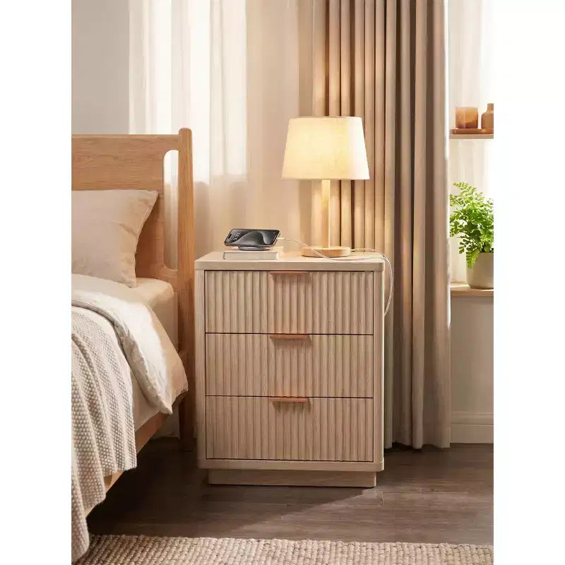 Table de chevet moderne avec station de charge, table de chevet en bois avec 3 tiroirs pour chambre à coucher